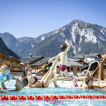 New, Mountain View, Terrace 26m, 8 People