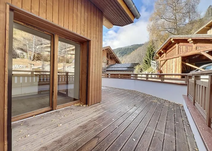 New, Mountain View, Terrace 26m, 8 People *