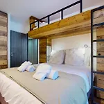 Apartment New, Mountain View, Terrace 26m, 8 People La Plagne