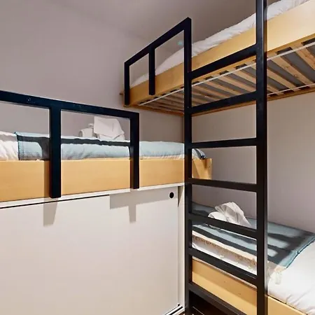 New, Mountain View, Terrace 26m, 8 People